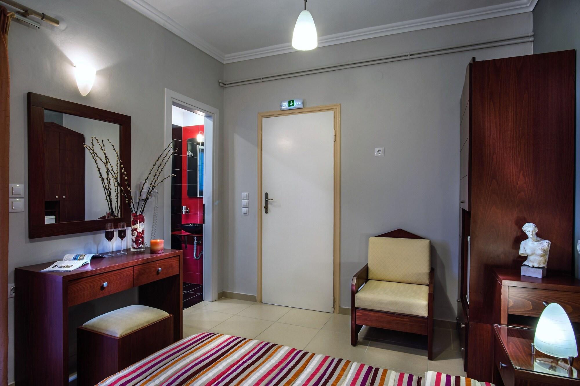 Semiramis Guesthouse Адамас Экстерьер фото