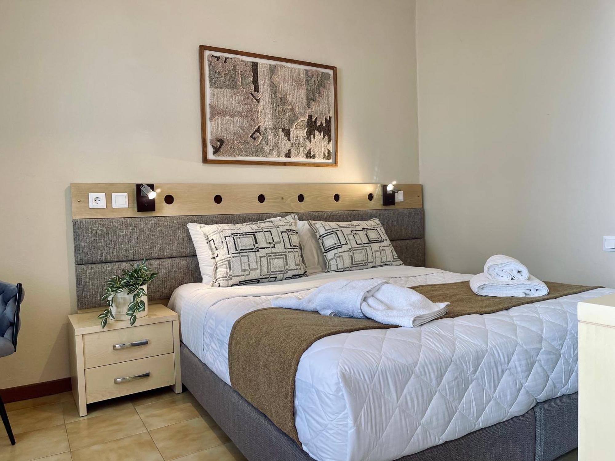 Semiramis Guesthouse Адамас Экстерьер фото